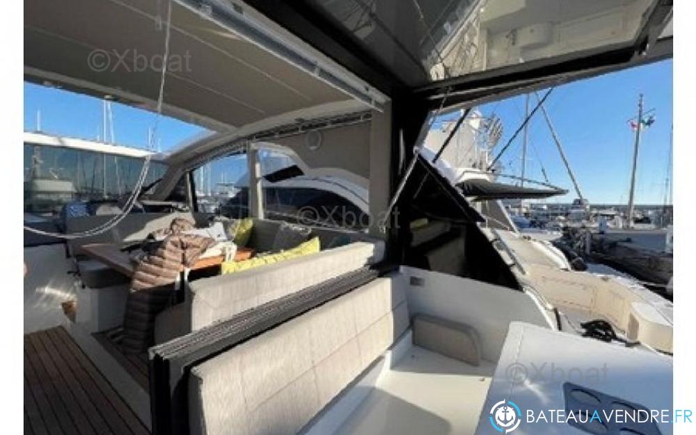 Galeon 425 Hts photo 5