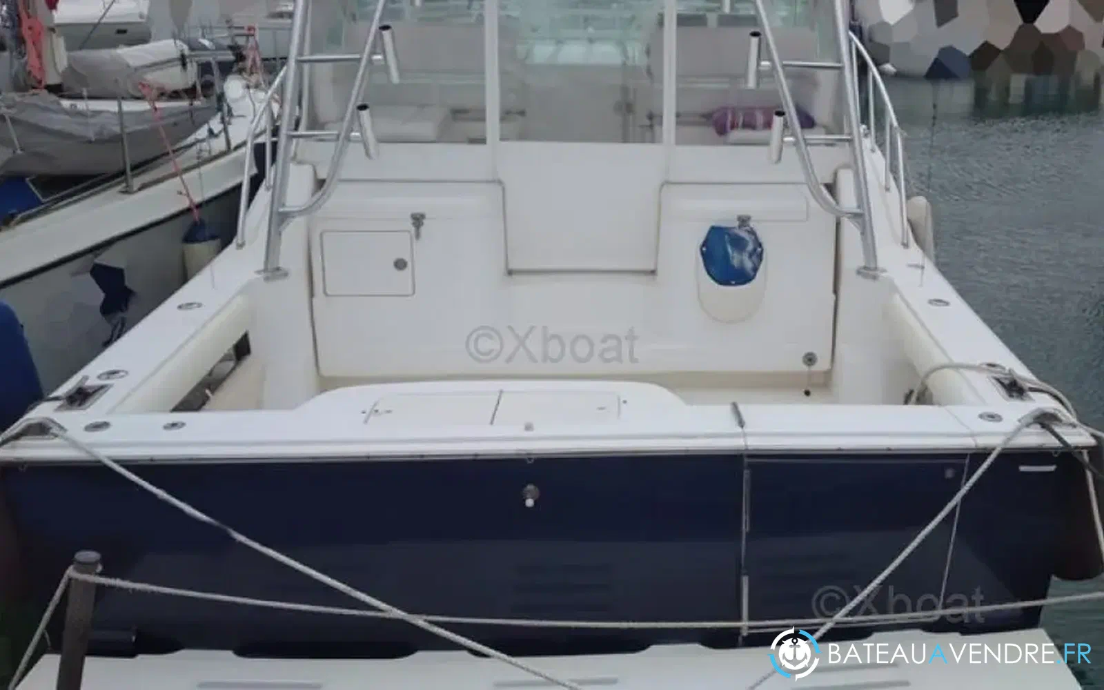 slider 1 Cabo Yachts 32 Express