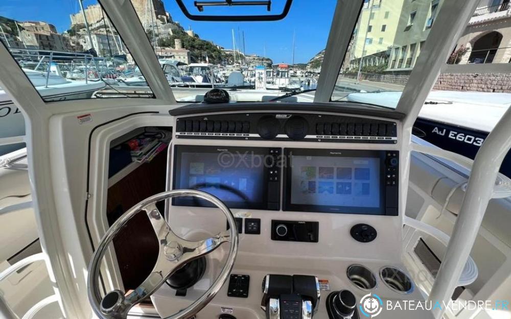 Boston Whaler 380 Outrage photo 4