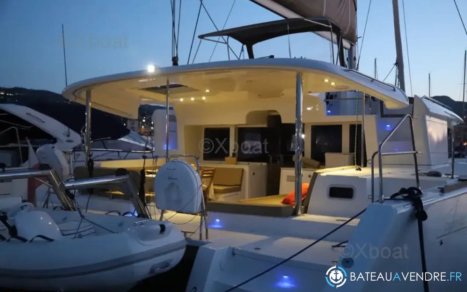 slider 4 Lagoon 450