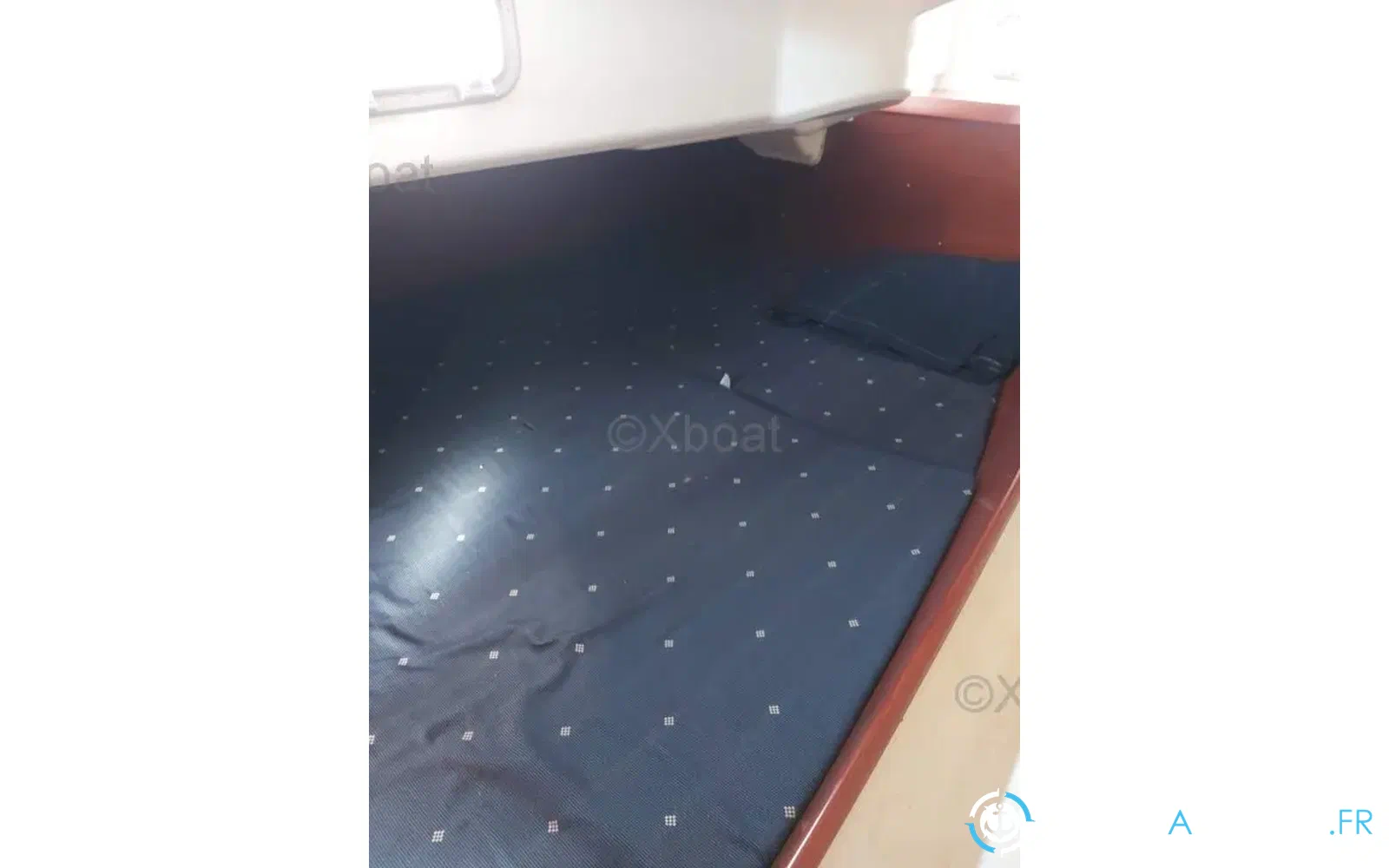 slider 9 Beneteau OCEANIS 323