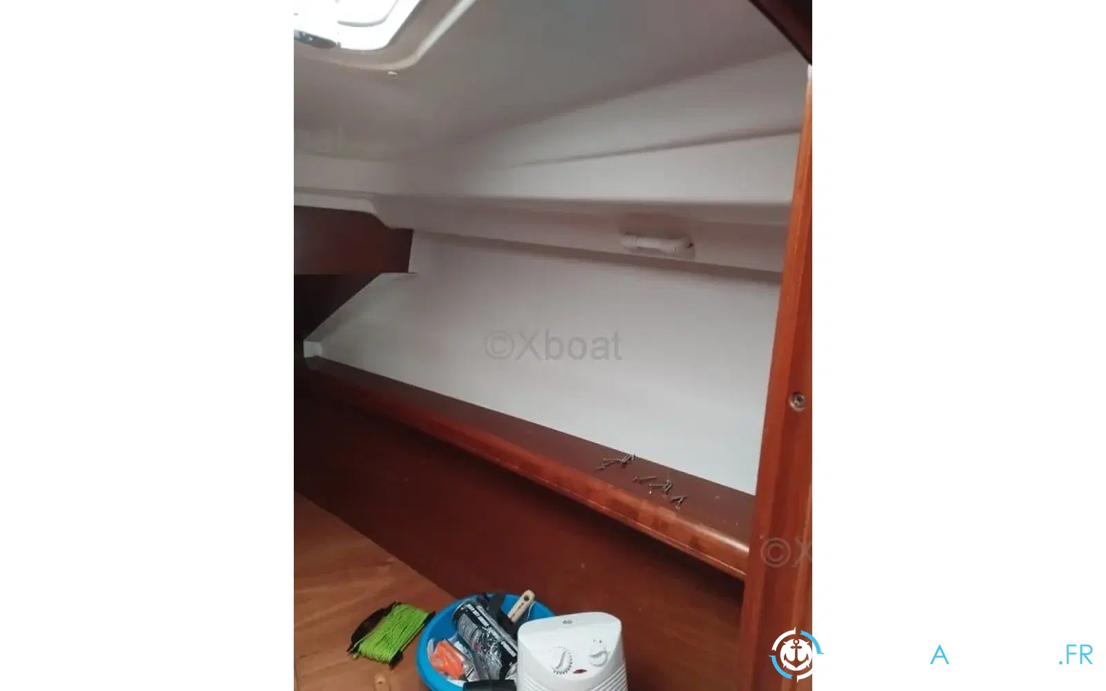 slider 11 Beneteau OCEANIS 323