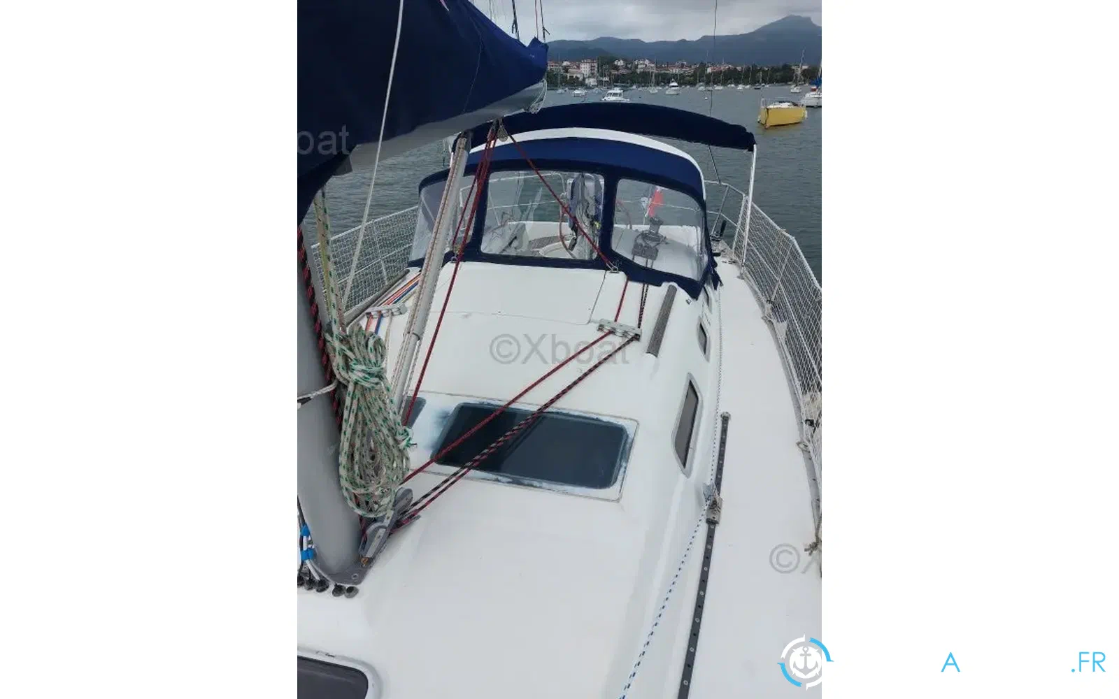 slider 1 Beneteau OCEANIS 323