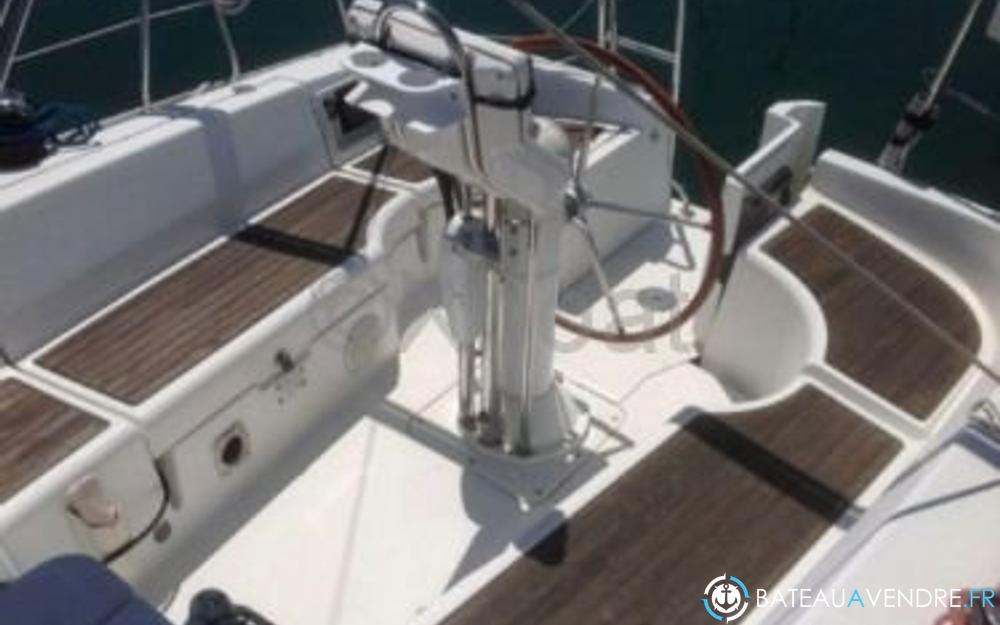 Beneteau Oceanis 323 Clipper photo 4