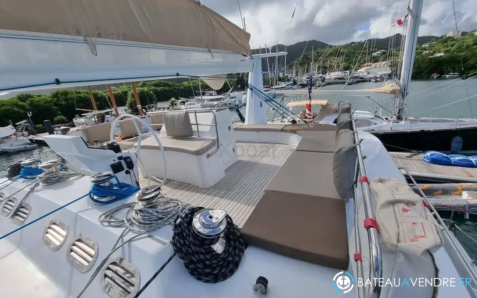 slider 5 Squalt Marine International CK64