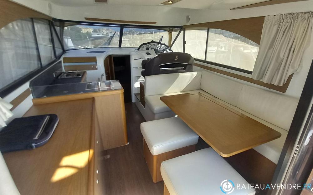 Beneteau Antares 36 interieur photo 4