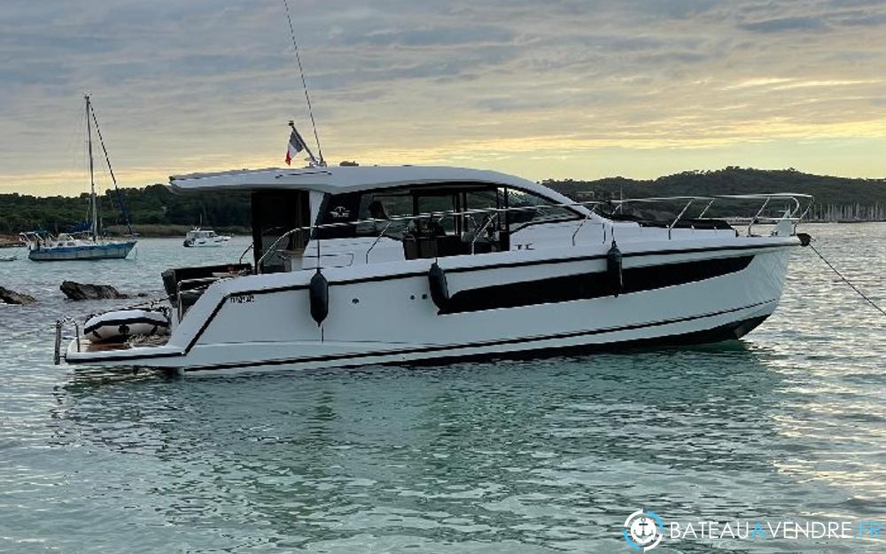 Sealine C335 photo 2