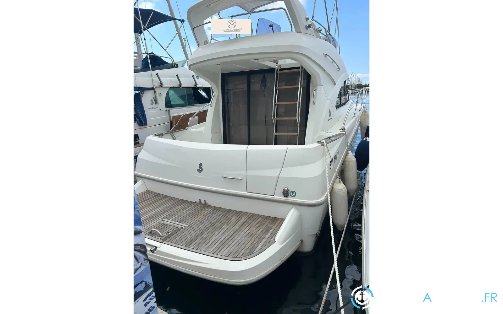 slider 0 Beneteau Antares 36