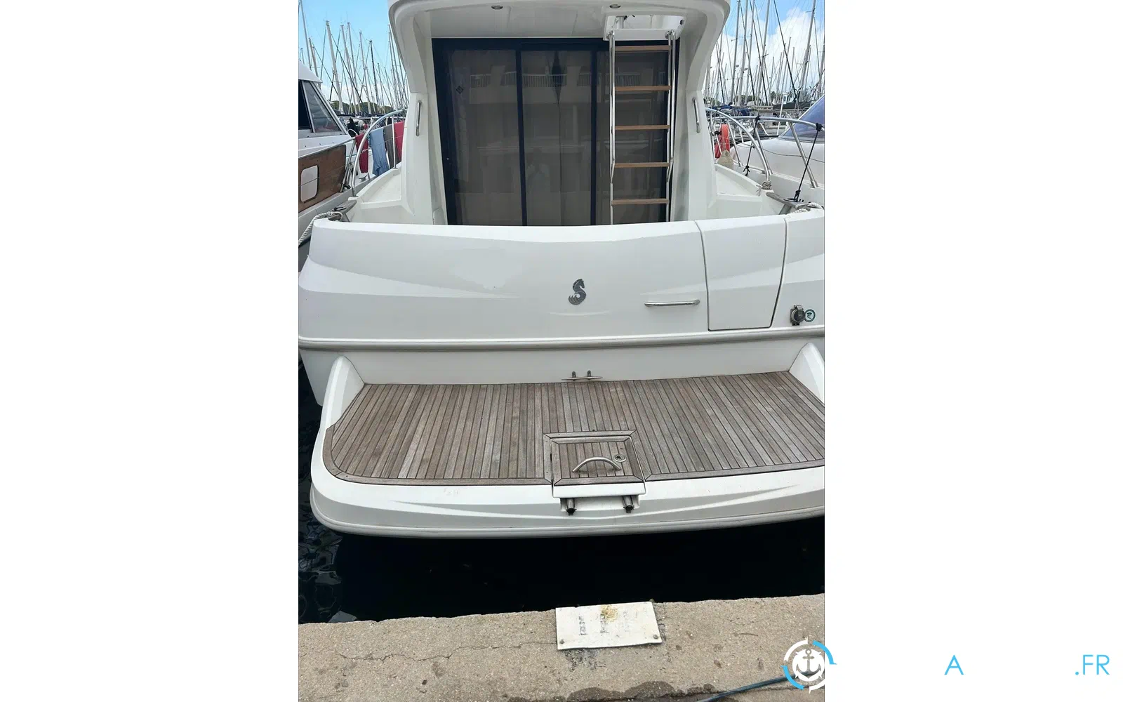 slider 1 Beneteau Antares 36