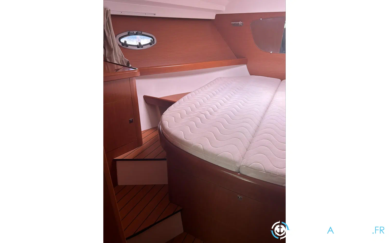 slider 3 Beneteau Antares 36