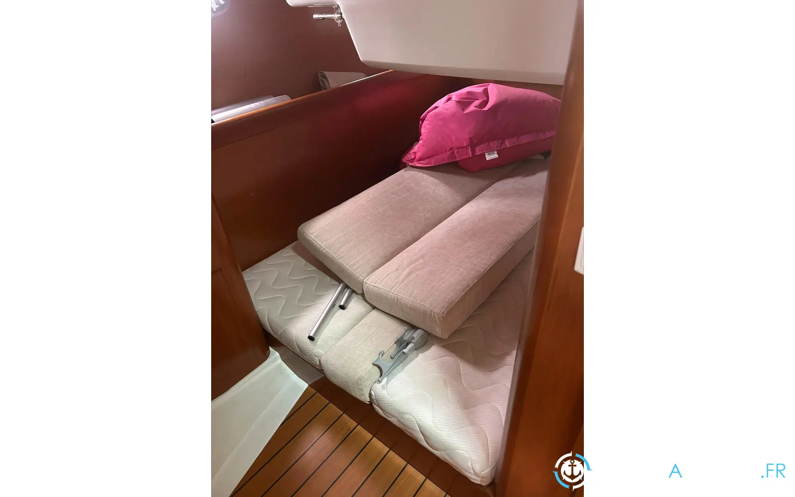 slider 4 Beneteau Antares 36