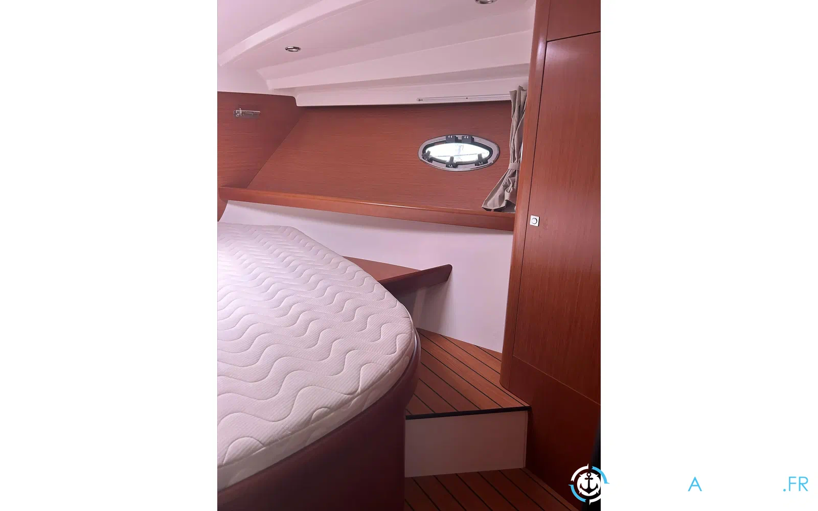 slider 7 Beneteau Antares 36
