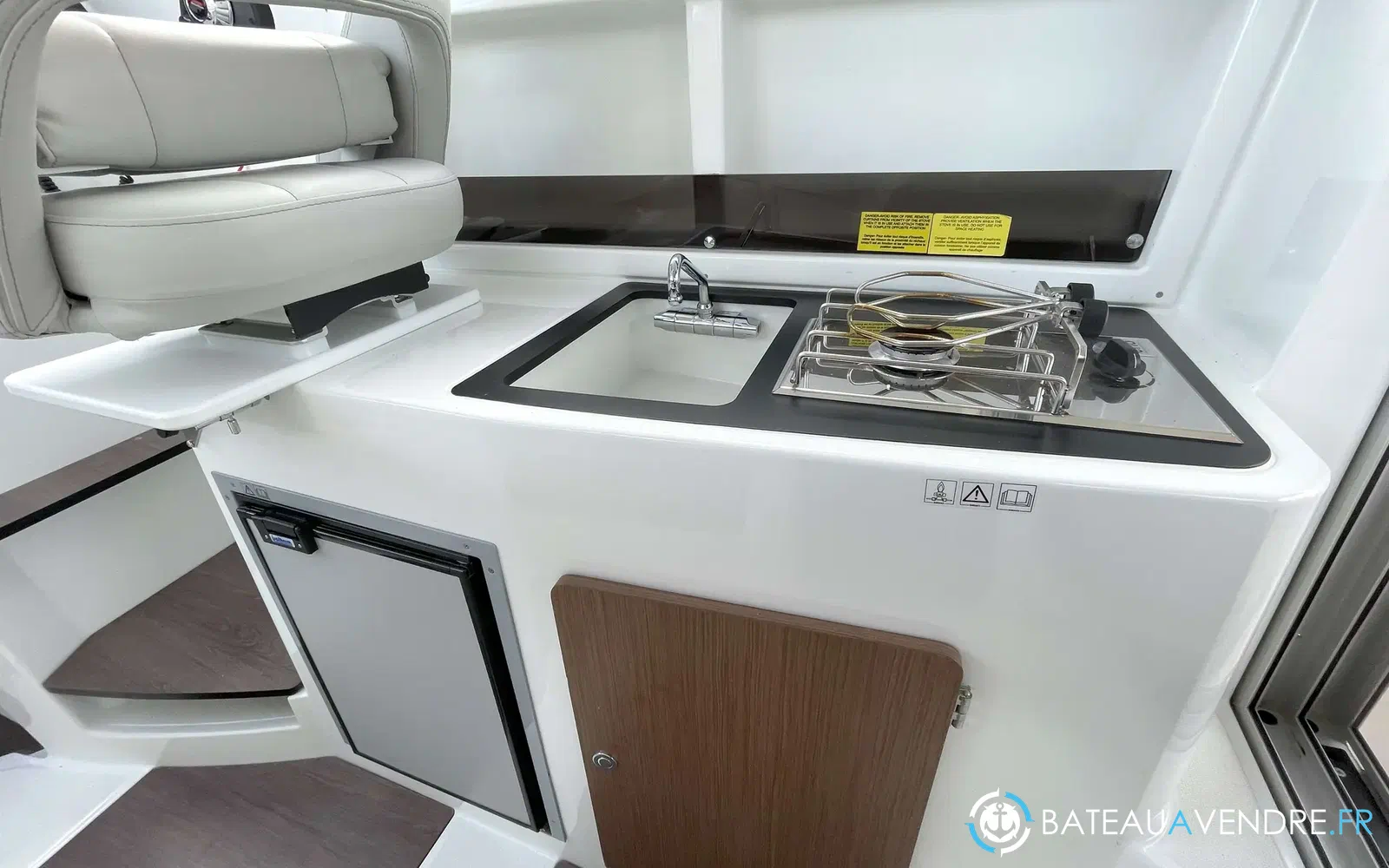 slider 5 Beneteau Antares 8 OB