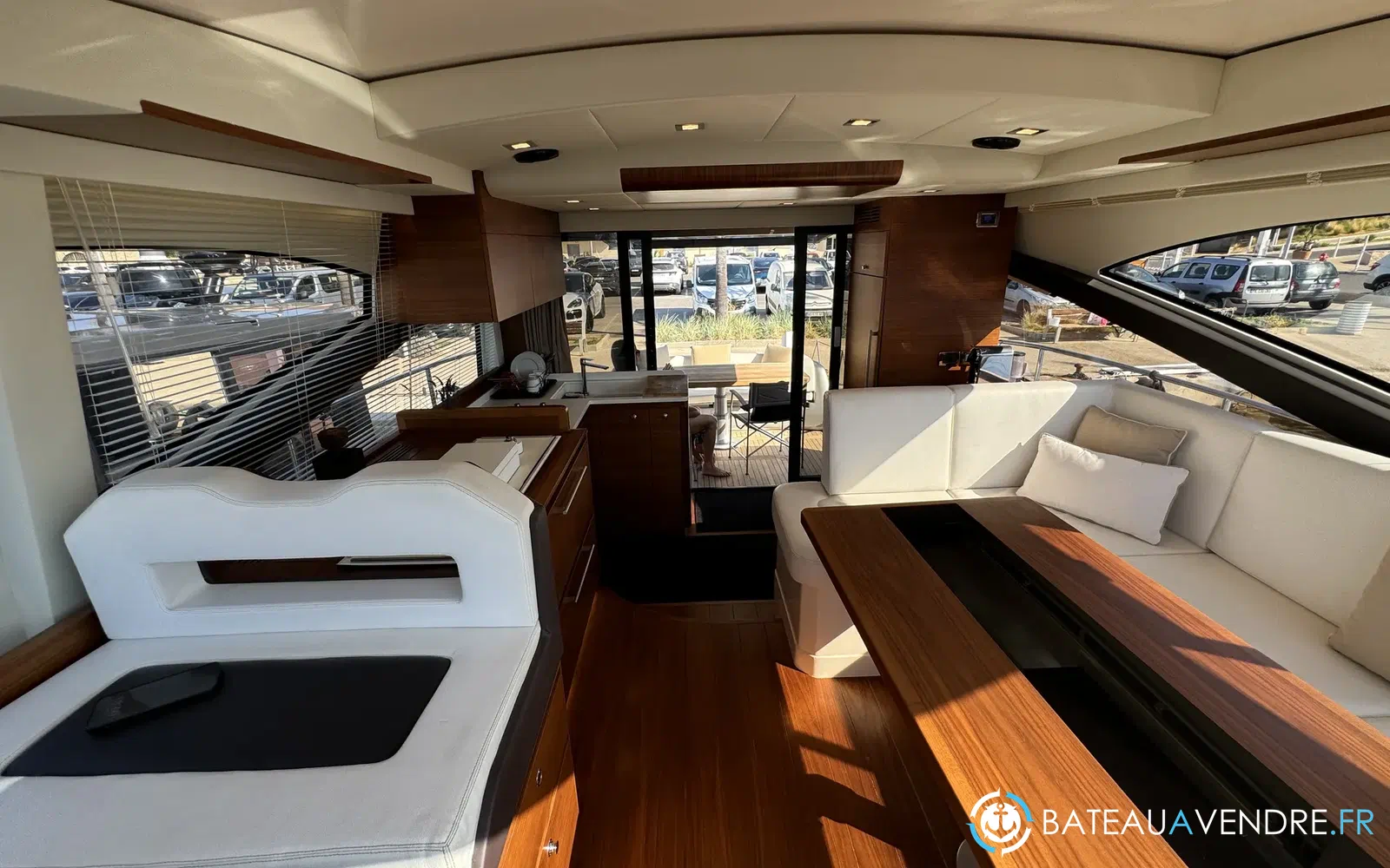 slider 13 Queens Yachts 50 HT