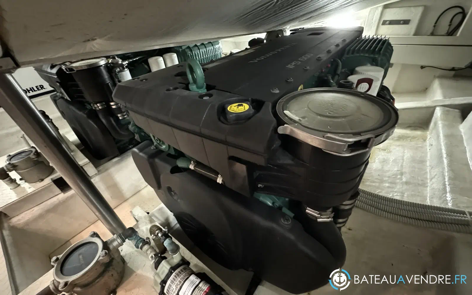 slider 32 Queens Yachts 50 HT