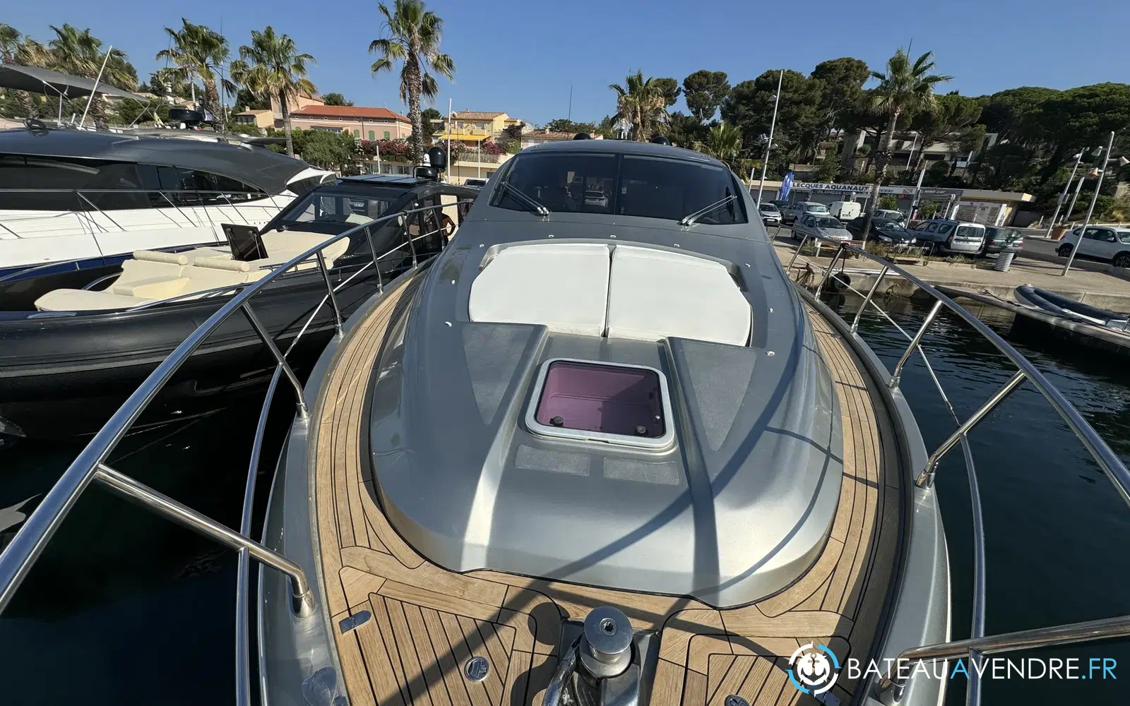 slider 6 Queens Yachts 50 HT