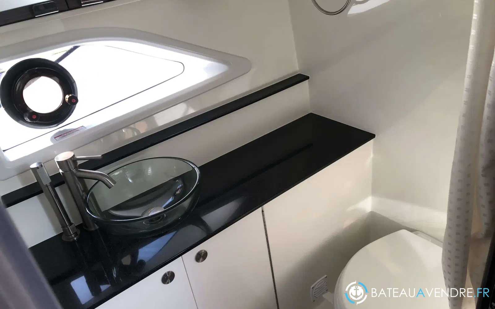 slider 13 Sea Ray 320 Sundancer