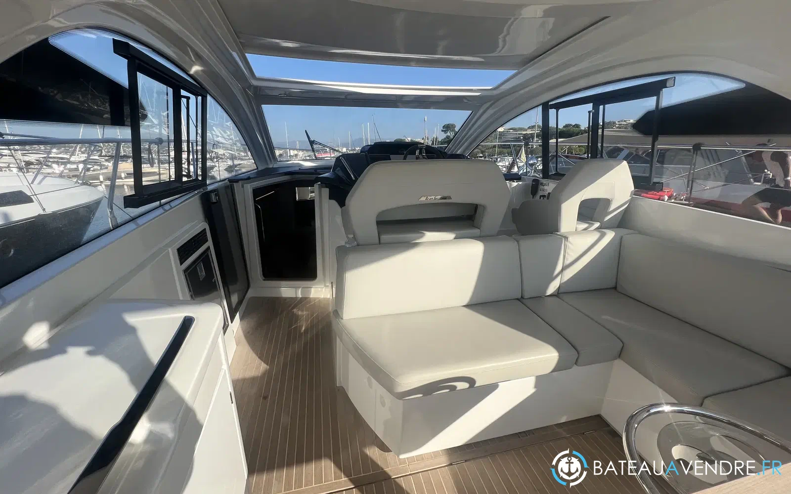 slider 14 Beneteau Gran Turismo 41
