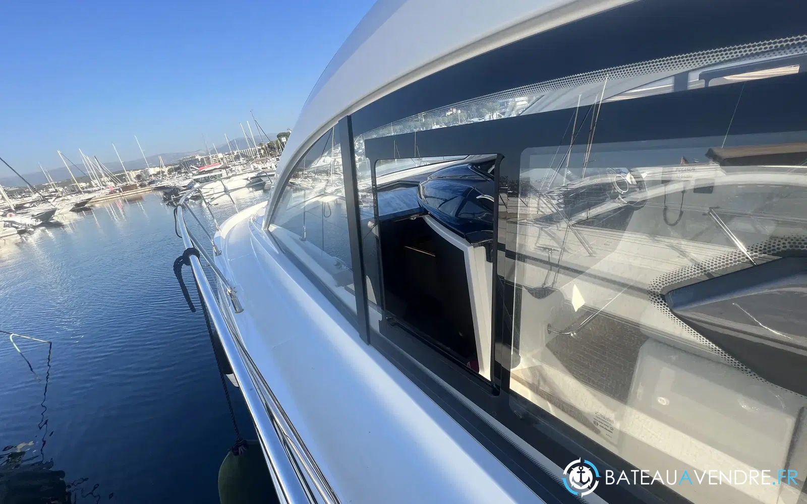 slider 5 Beneteau Gran Turismo 41