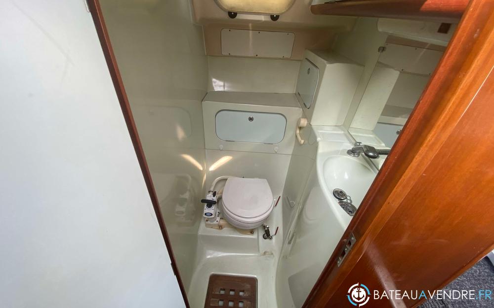 Beneteau Antares 805 photo 5