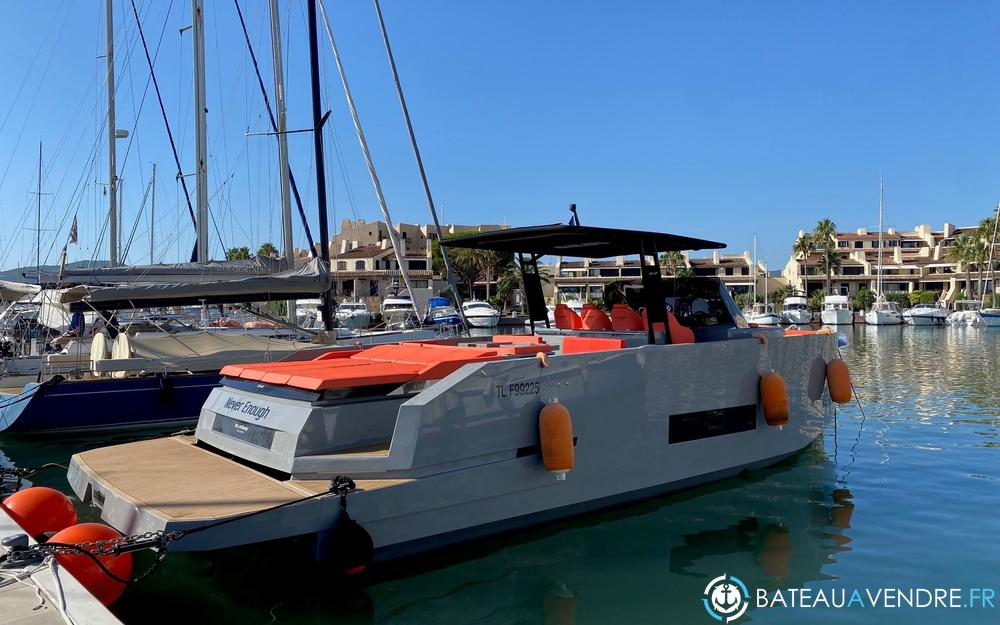 De Antonio Yachts D42 Open  photo de présentation