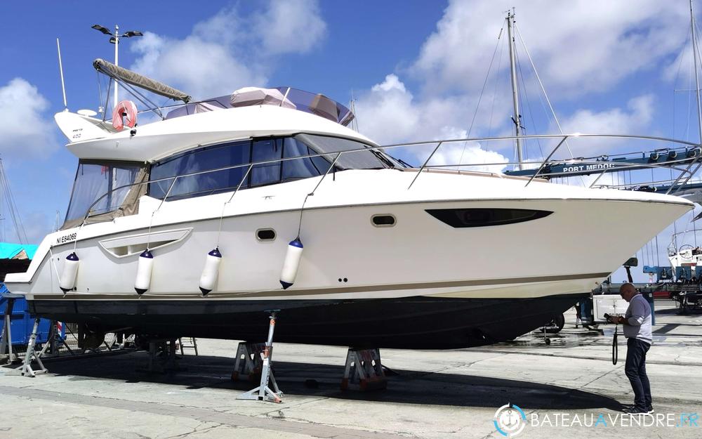 Jeanneau Prestige 400 photo 2