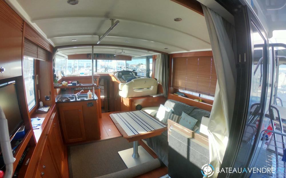 Beneteau Swift Trawler 44  photo 2