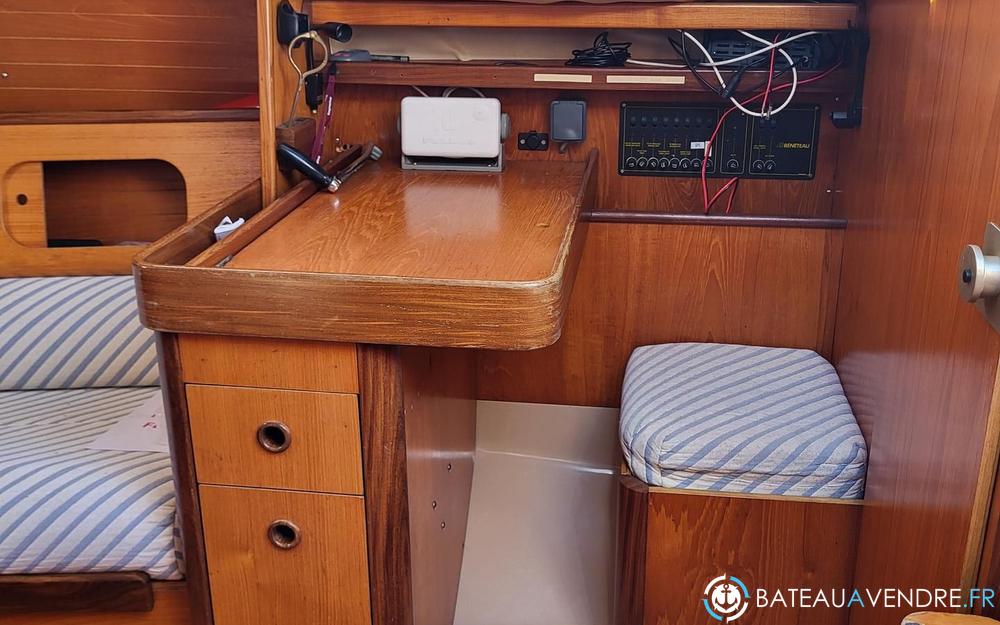 Beneteau First 29 Deriveur interieur photo 5