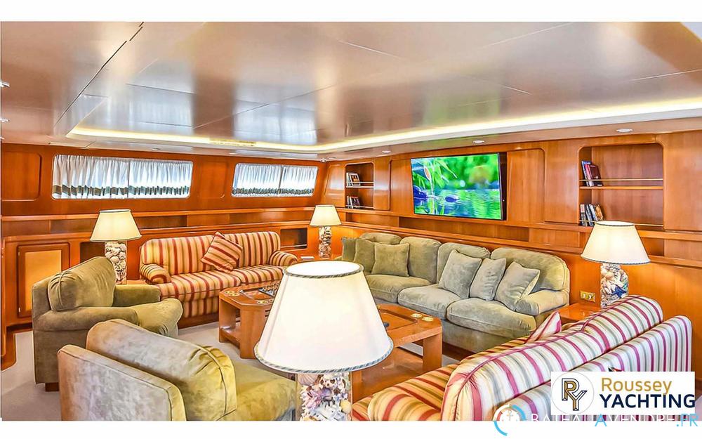 Perini Navi PERINI NAVY 46 m interieur photo 5