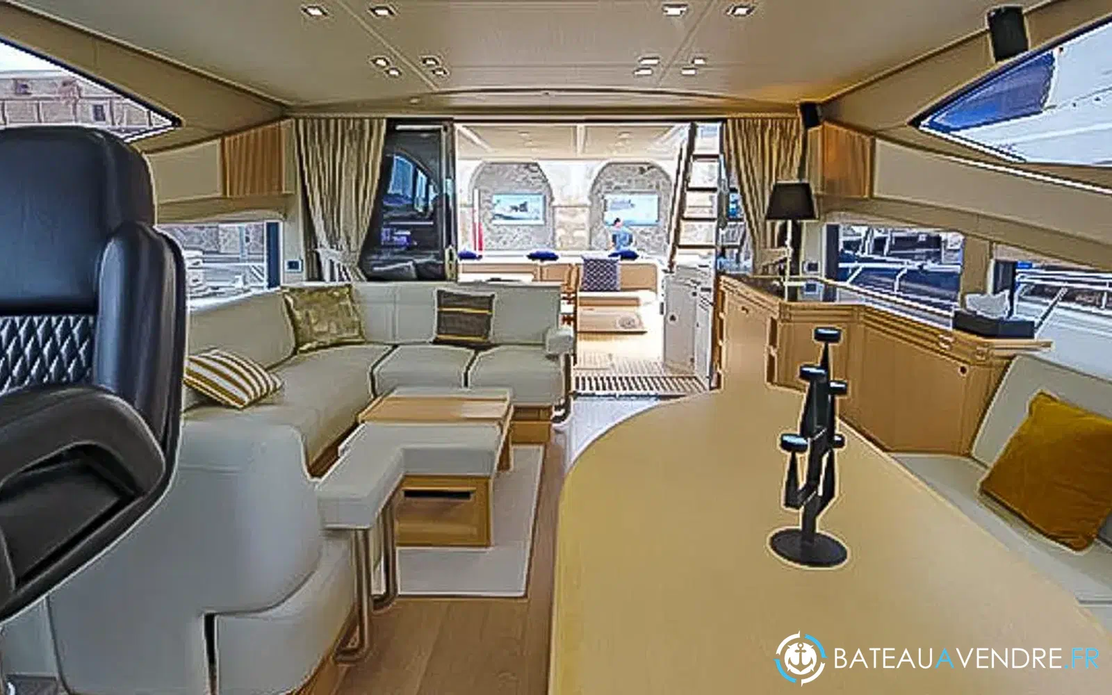 slider 4 Sunseeker 68 Sport