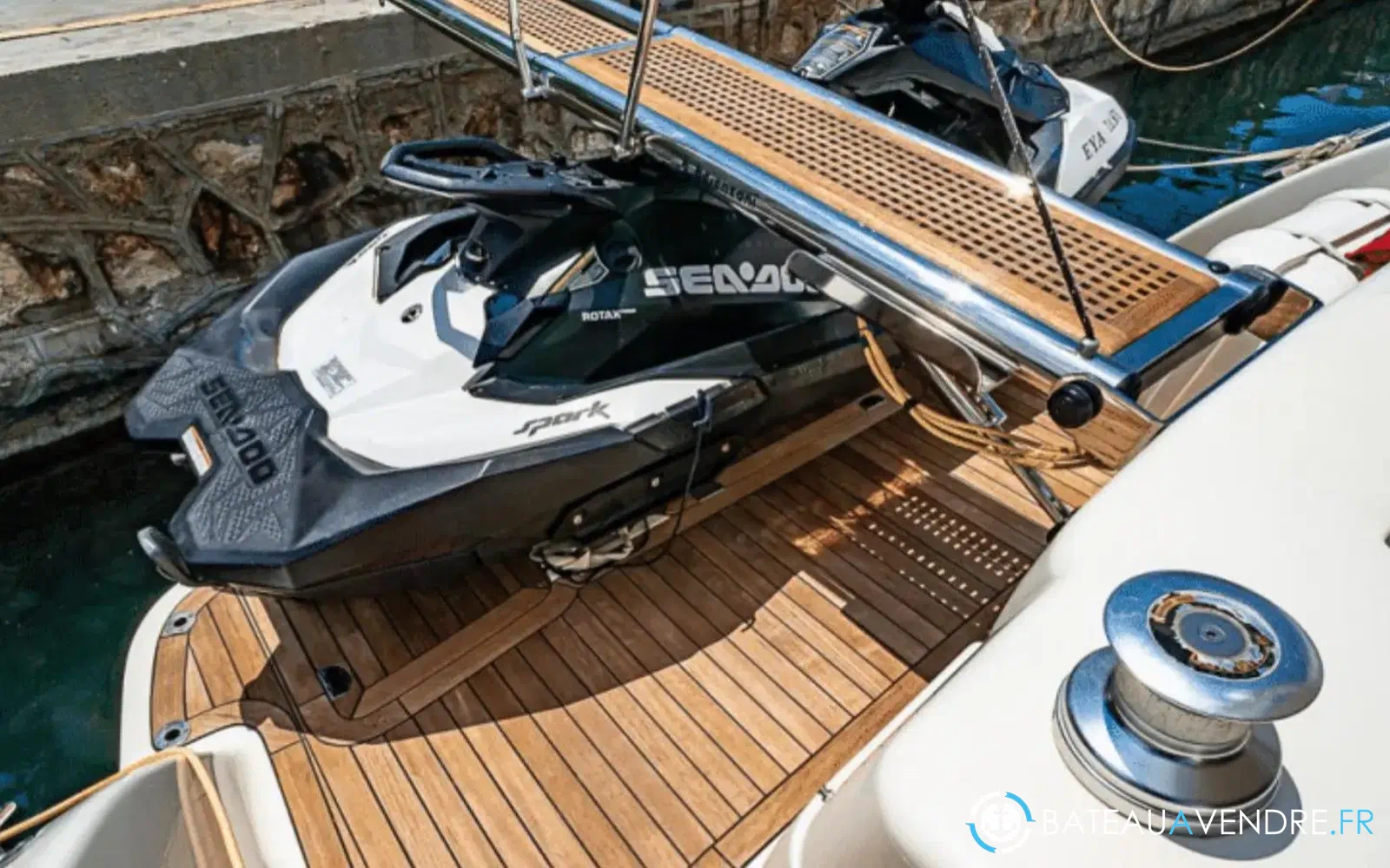 slider 6 Cranchi Atlantique 48