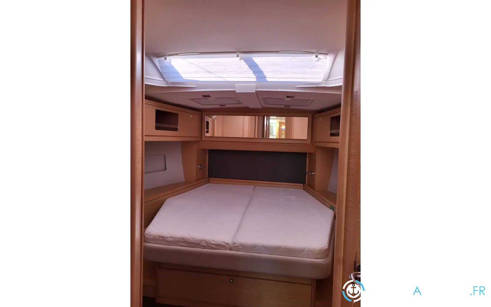 slider 9 Dufour 470