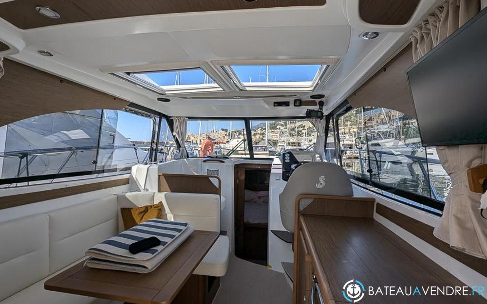 Beneteau Antares 30 S interieur photo 4