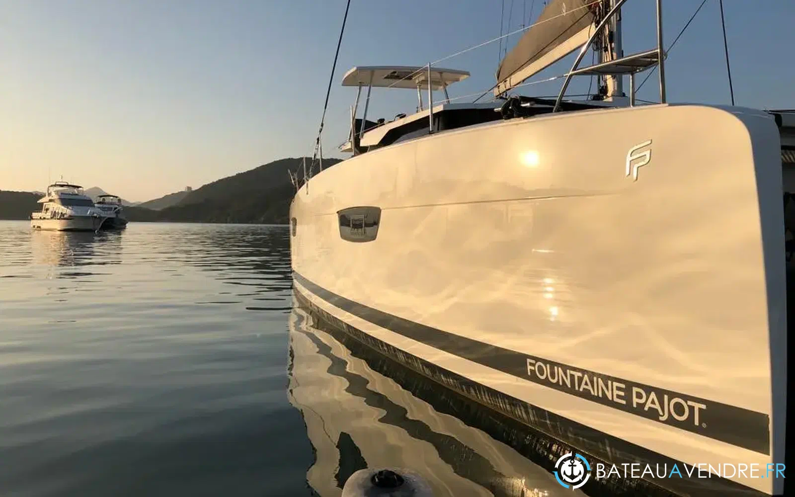 slider 3 Fountaine Pajot Saona 47