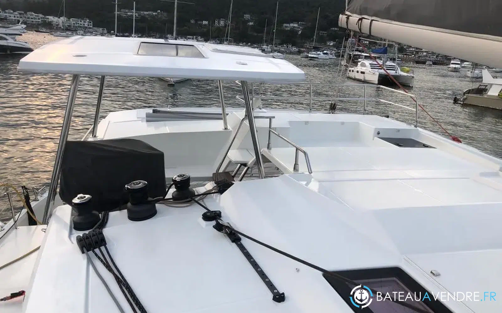 slider 5 Fountaine Pajot Saona 47