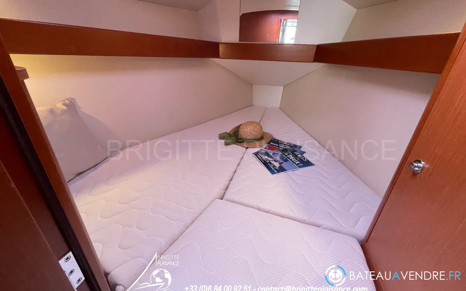 slider 7 Beneteau Oceanis 31 Limited Edition