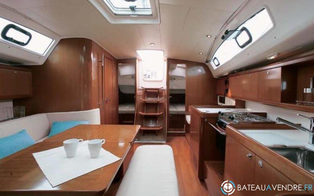 Beneteau Oceanis 40 photo 5