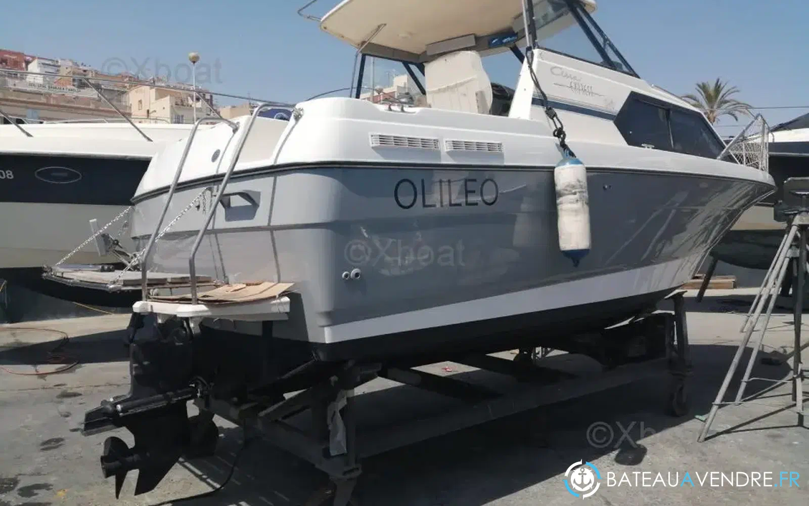slider 8 Bayliner Cierra 2452
