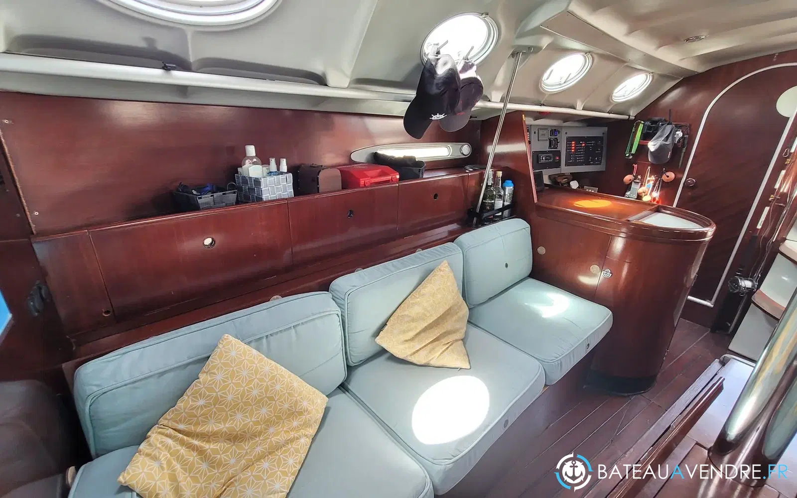 slider 12 Beneteau First 35.7