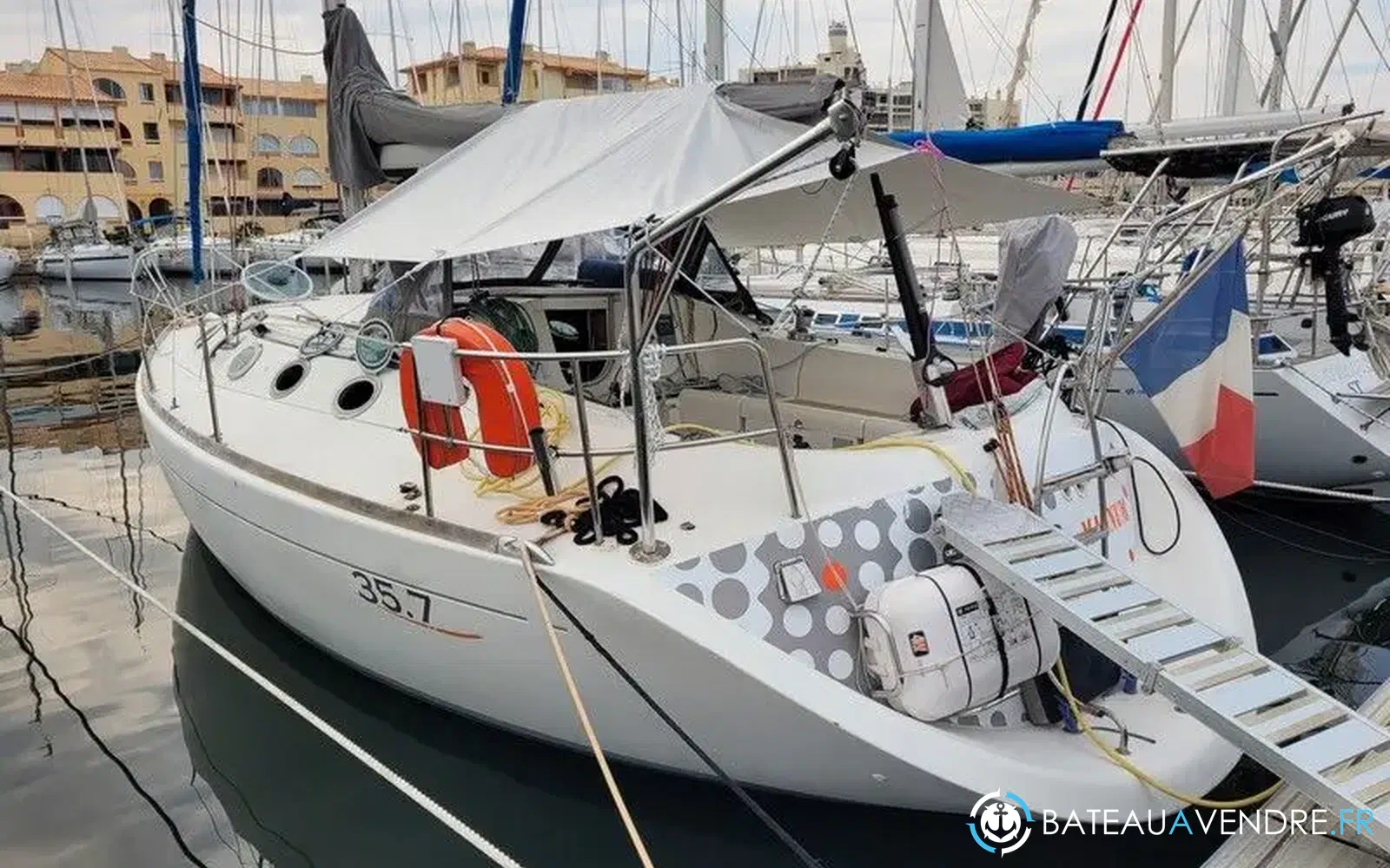 slider 1 Beneteau First 35.7