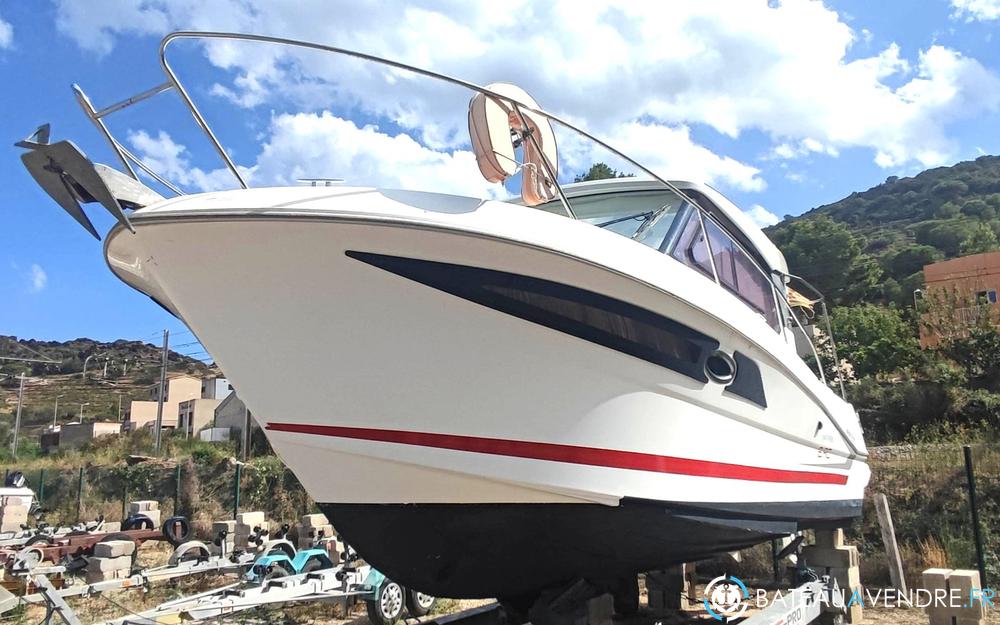 Beneteau Antares 8.80 photo 3