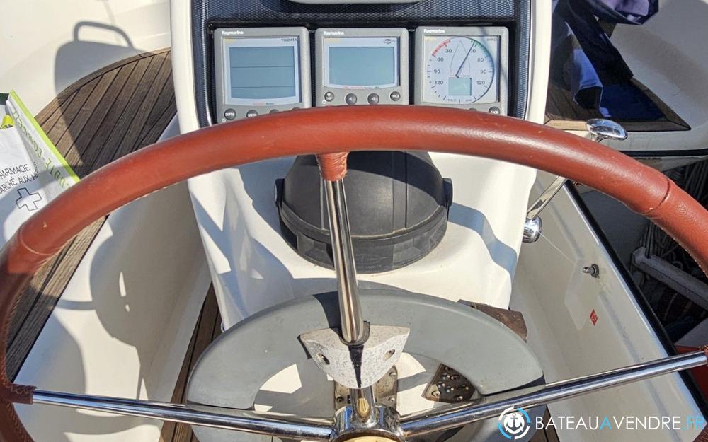 Bavaria 31 Cruiser electronique / cockpit photo 4