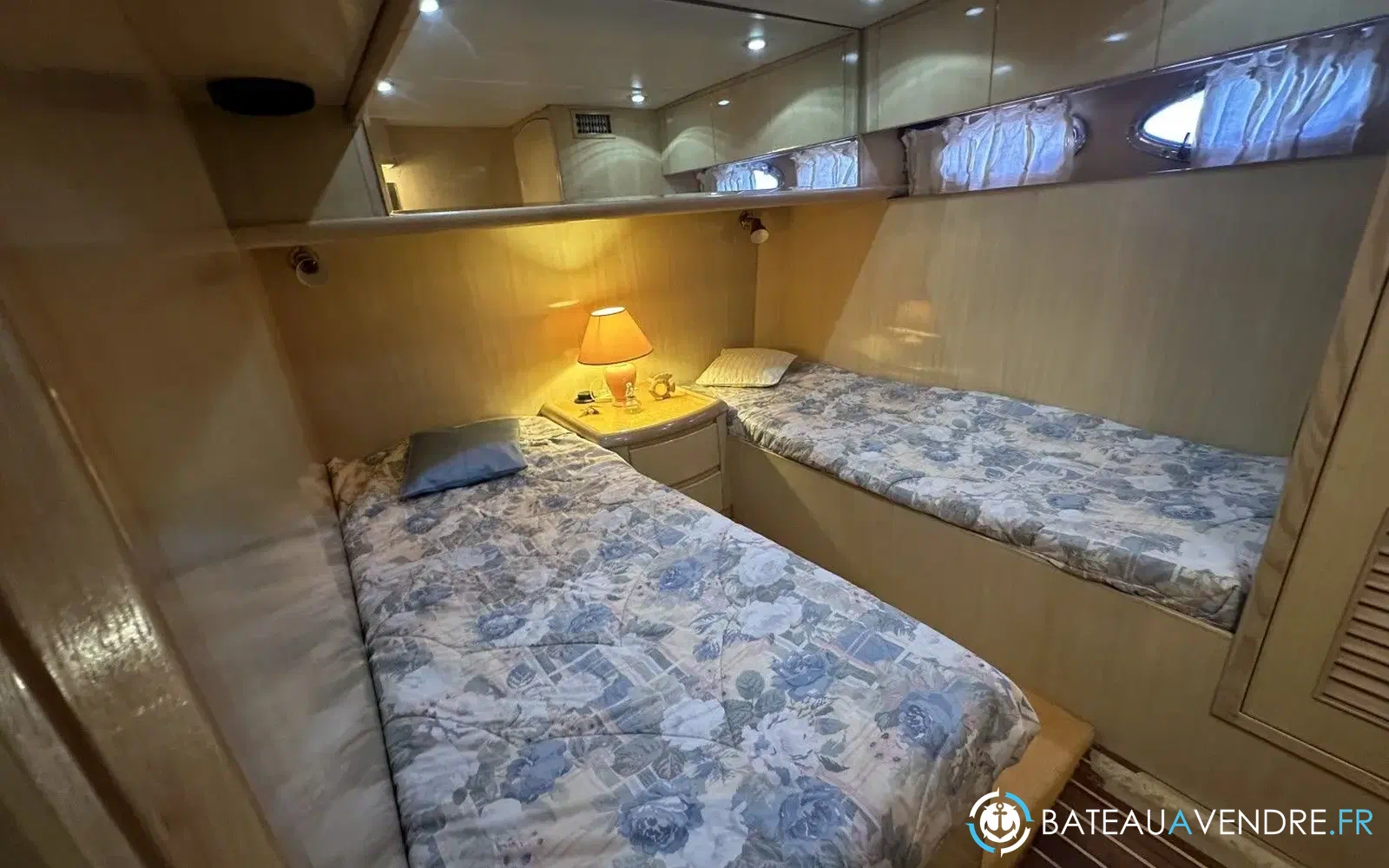 slider 11 Dyna Yacht 50
