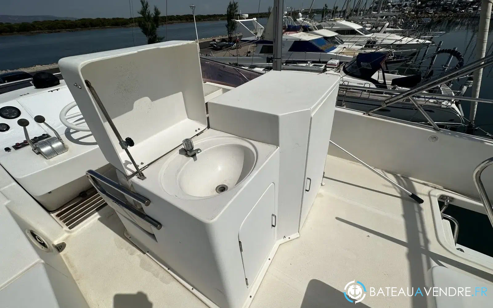 slider 5 Dyna Yacht 50