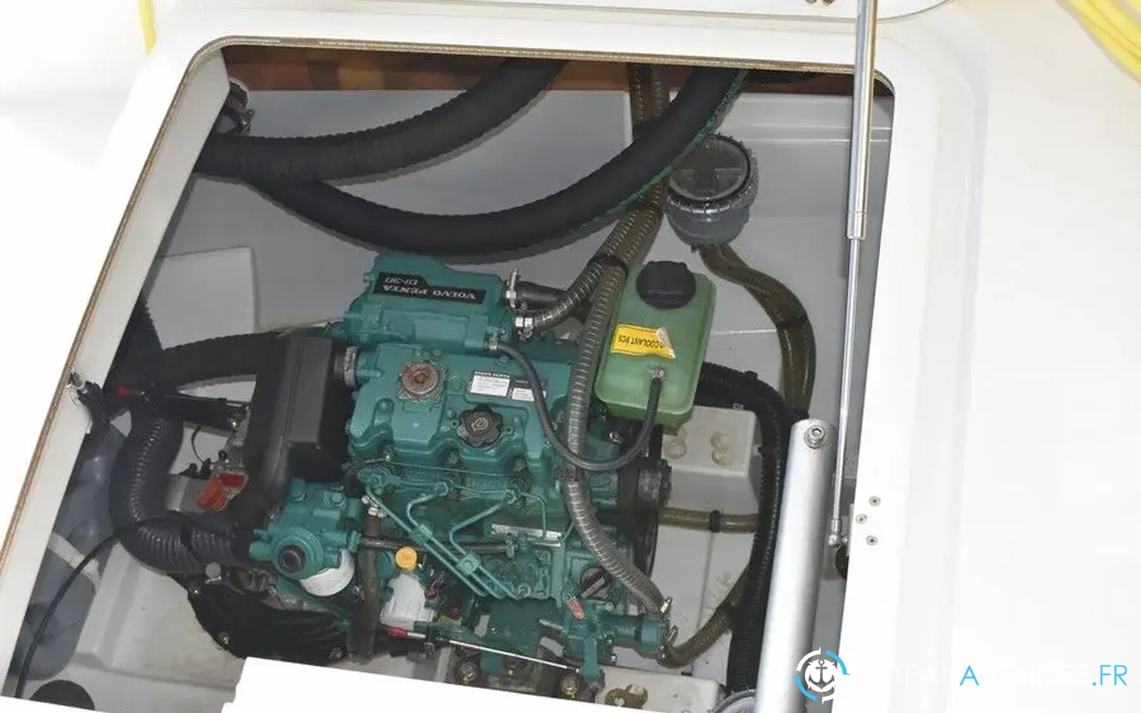 slider 22 Fountaine Pajot Isla 40