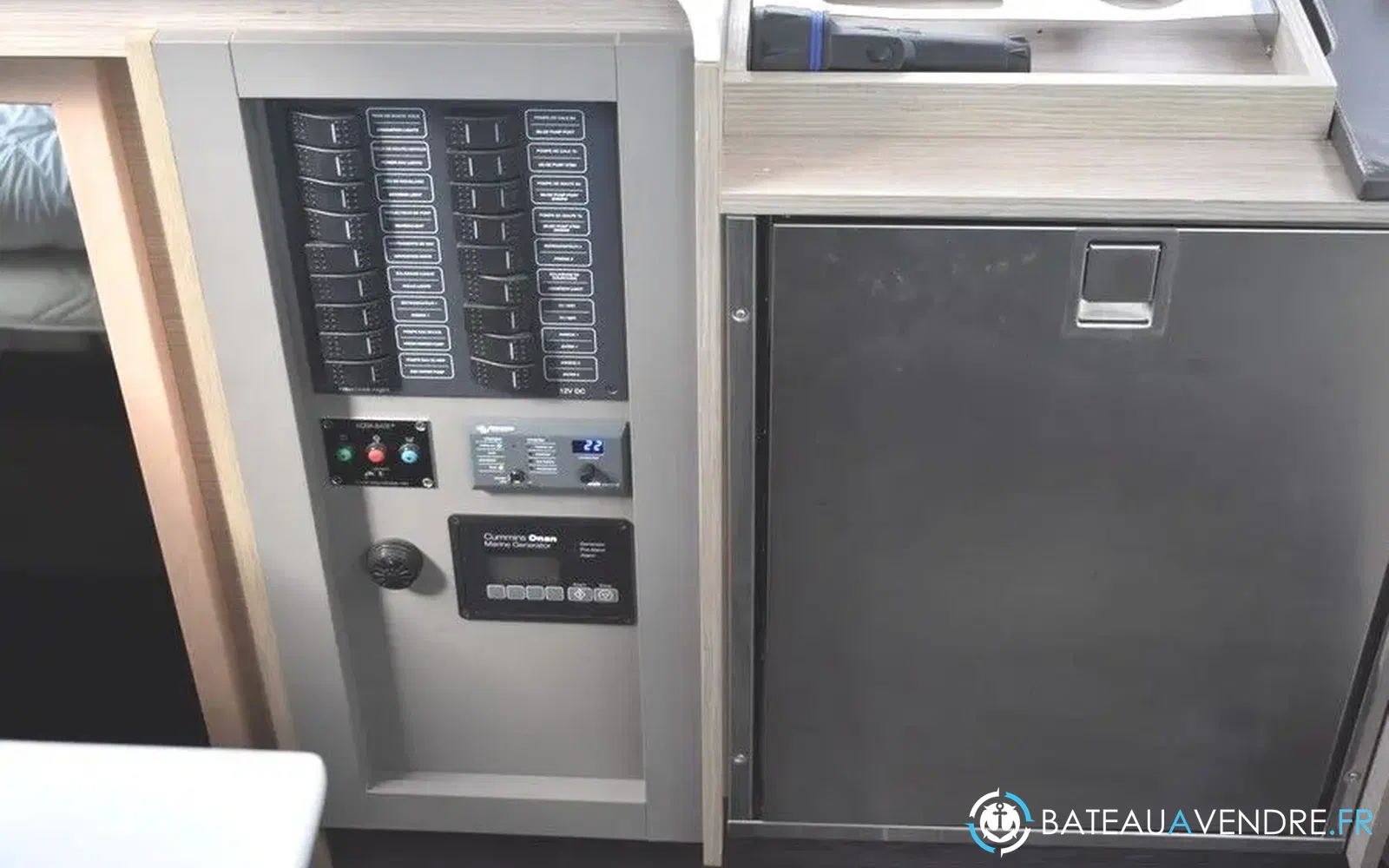 slider 27 Fountaine Pajot Isla 40