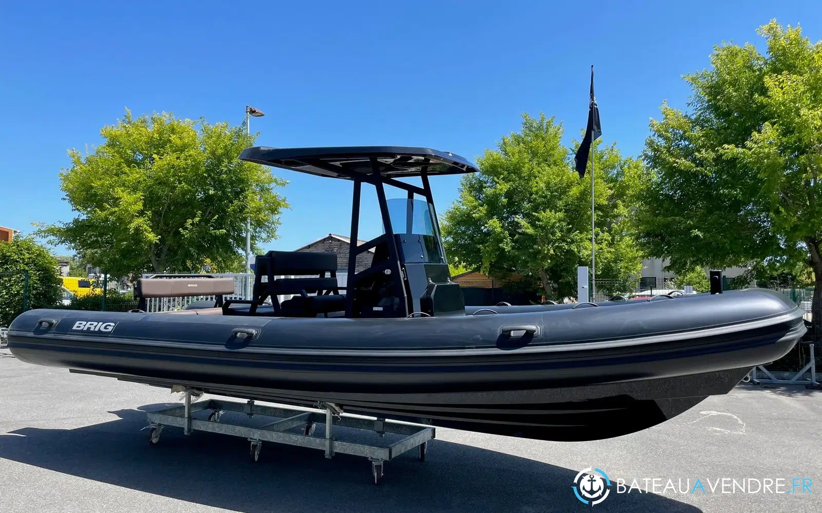 slider 0 Brig Navigator 24