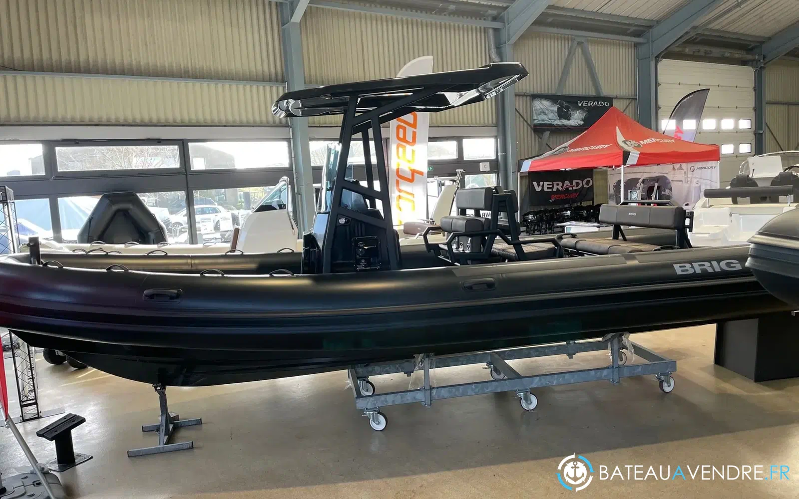 slider 2 Brig Navigator 24