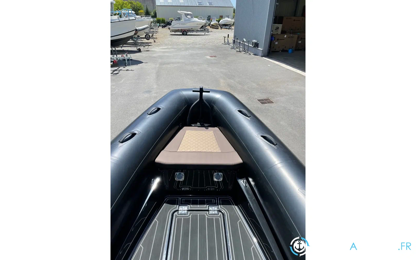 slider 3 Brig Navigator 24
