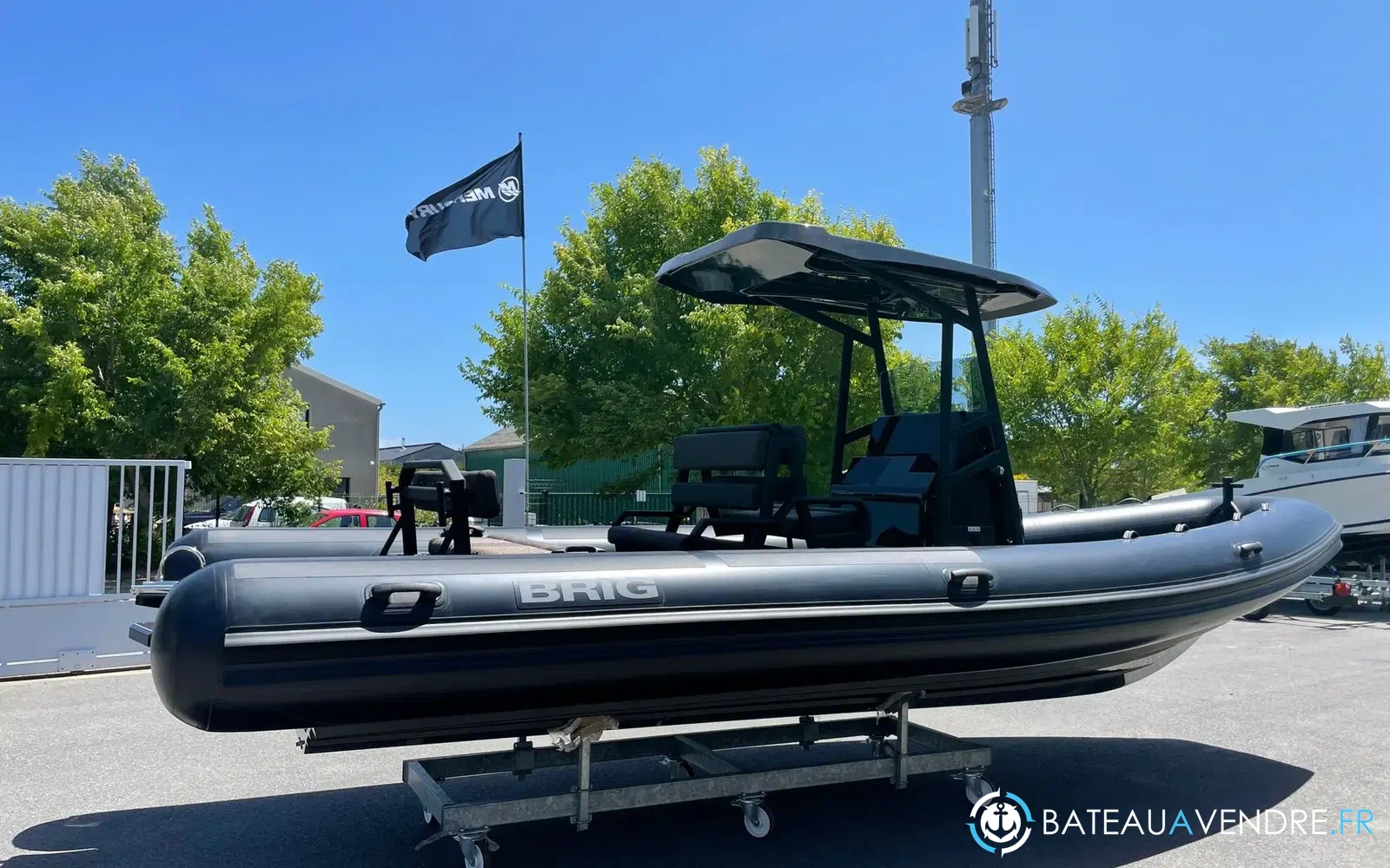 slider 7 Brig Navigator 24